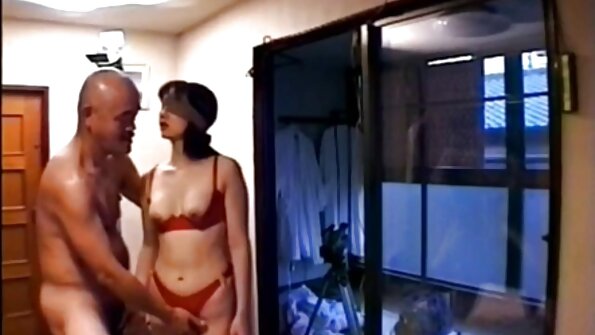 الفحل الأصلع يمارس الجنس مع افلام رومانسية سحاق أبيجيل ماك المتعطشة للديك بالطريقة التي تحتاجها