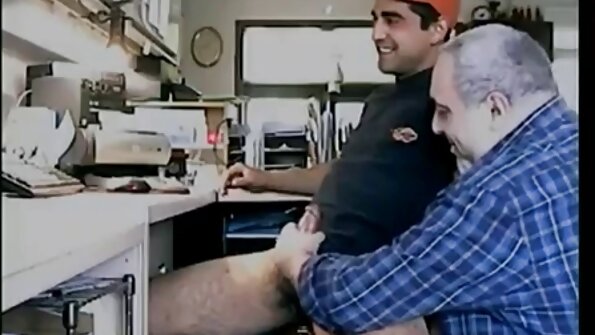 الرجل الرياضي يستحق اللسان الرائع وركوب الديك افلام سكس رومانسيه طويله